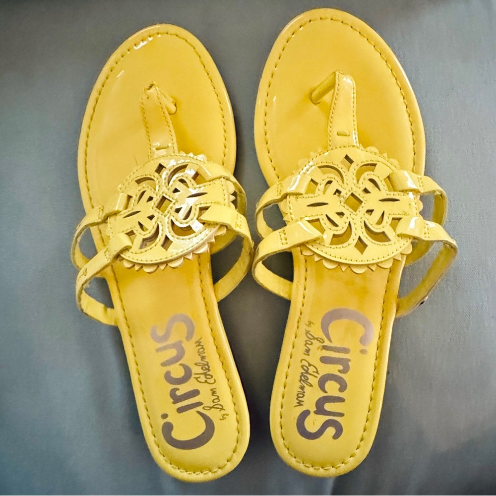 Circus by Sam Edelman Neon Yellow Sandals - size 7.5